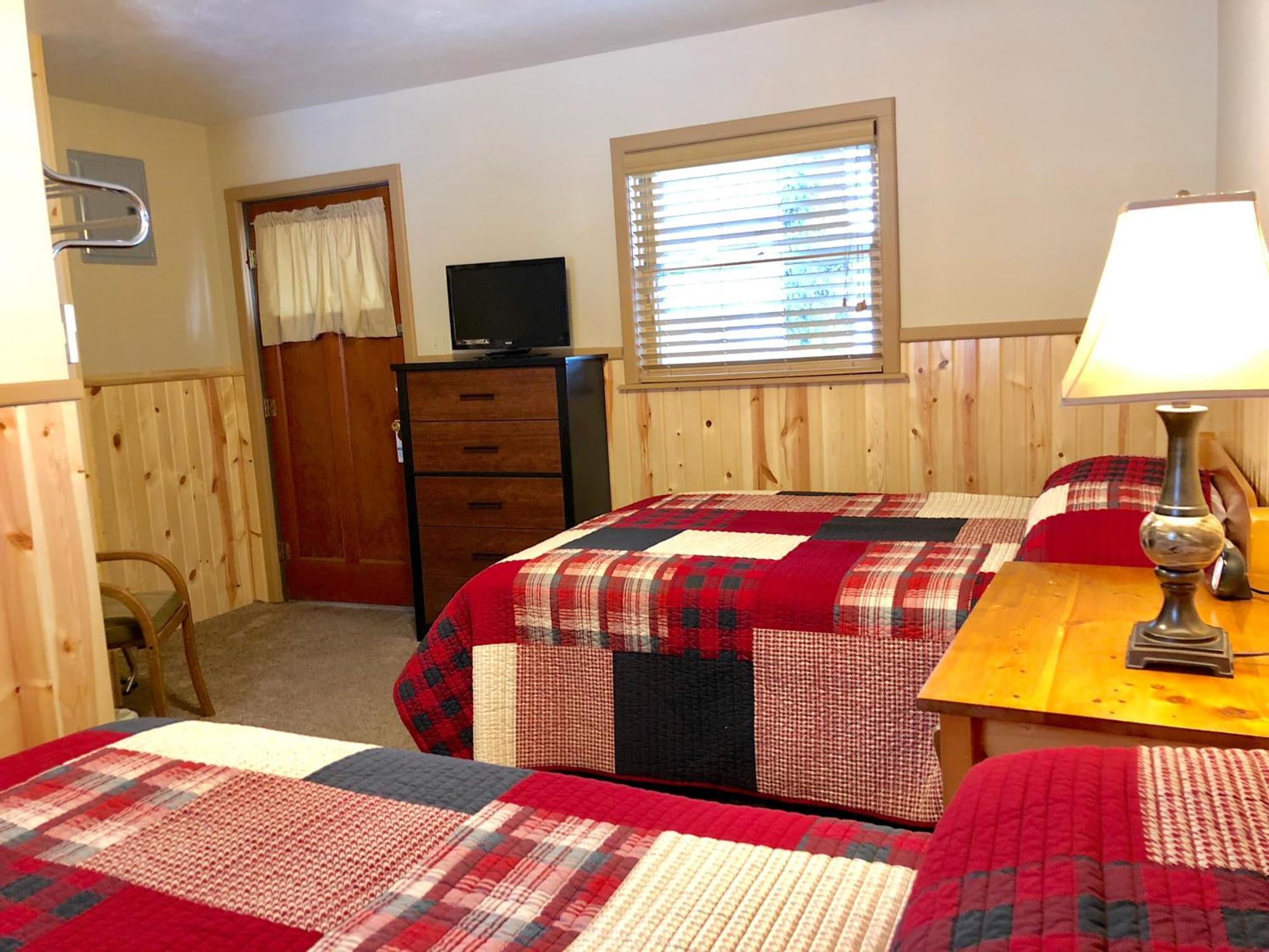 Rockerville Lodge & Cabins Кийстоун Екстериор снимка